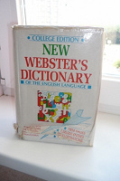 Отдается в дар Webster's New Dictionary