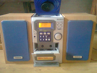 Отдается в дар Музыкальный центр thomson cs-80