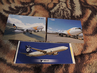 Отдается в дар 2 открытки + наклейка -самолеты (новые)