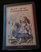 Отдается в дар Планер Алиса в стране чудес