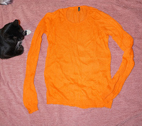 Отдается в дар Апельсиновый свитерок