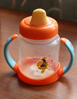 Отдается в дар Поильник Canpol babies