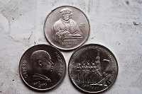 Отдается в дар Юбилейные монеты СССР 1р и 3 р