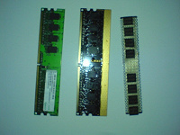 Отдается в дар Оперативная память DDR2 с проблемами