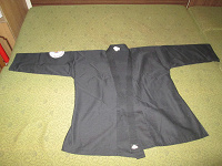 Отдается в дар Куртка (верх от кимоно) черная
