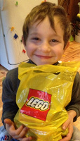 Отдается в дар Р/У машинка типа Lego 5+