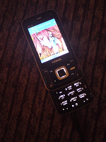 Отдается в дар Nokia N81 мобильный телефон