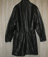 Отдается в дар Куртка чёрная, б/у, размер 48-50