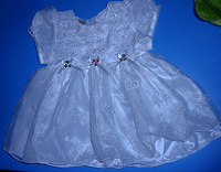 Отдается в дар Нарядное платье для девочки, размер 62-68+