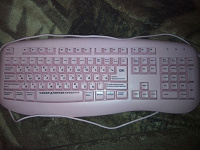Отдается в дар Розовая клавиатура!