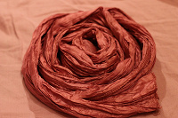 Отдается в дар Розовый шарфик жатка