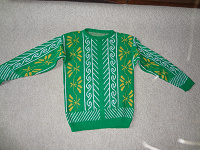 Отдается в дар Зелёный свитер 48-50