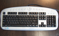 Отдается в дар A4tech Anti-RSI клавиатура