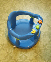 Отдается в дар Детский стульчик для купания