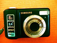 Отдается в дар Фотоаппарат цифровой Самсунг 8,1 мегапиксел
