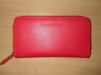 Красный кошелек Мэри Кей