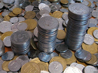 Отдается в дар украинские нередкие монетки с обихода