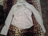 Отдается в дар Белая блузка 42 размер