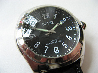 Отдается в дар Мужские кварцевые часы «Dover»