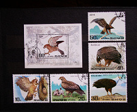 Отдается в дар «Злые птички». Почтовые марки.
