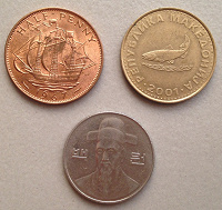 Отдается в дар 3 в 1. 3 монеты 3-ёх разных стран.