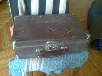 Отдается в дар чемодан — саквояж — портфель