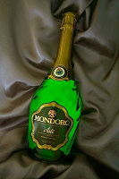 Отдается в дар пустая бутылка «Моndoro» Asti на ХМ