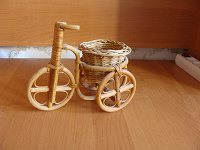 Отдается в дар плетеный велосипед
