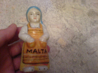 Отдается в дар Солонка с Мальты.