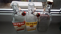 Отдается в дар Бутылки с пробками