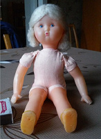 Отдается в дар Старинная тряпично-пластиковая кукла, СССР