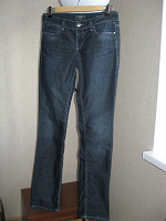 Джинсы Guess