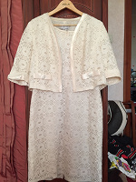 Отдается в дар Шикарное платье с пиджаком, 46-48 размер