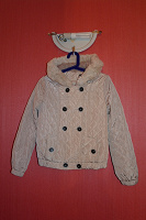 Отдается в дар Куртка для девочки-подростка весна-осень на рост 152-160(максимум). Размер 40-42.