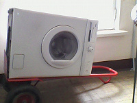 Отдается в дар неисправная стиральная машина Zanussi ZWS 687