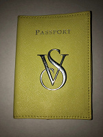 Отдается в дар Обложка на паспорт victoria secret