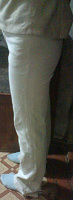 Отдается в дар белые вельветовые штаны р.44, рост от 165-168