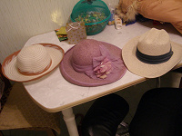 Отдается в дар Три шляпы