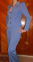 Отдается в дар костюм тройка 44 — 46 р голубой цвет