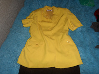 Отдается в дар Ярко желтый пиджак на лето очень классный и стильный хорошей и дорогой фирмы размер 50