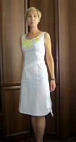 Отдается в дар Платье белое 42-44 размер