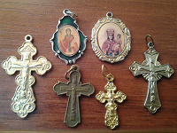 Отдается в дар Крестики православные и образки