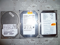 Отдается в дар Железяки магнитные HDD убиенные