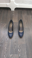 Отдается в дар Женские туфли, синие, 40 размер