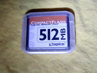 Отдается в дар Карта памяти Compact Flash 512 Kingston