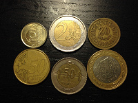 Отдается в дар Еще монетки в честь праздника. Испания, Тунис, Турция, Кипр