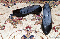 Отдается в дар черные кожаные туфли