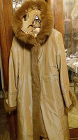 Отдается в дар Пихор (пальто на натуральном меху) женское размер 50-52