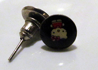 Отдается в дар Серьги Hello Kitty