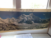 Отдается в дар Плакат из Непала: Эверест